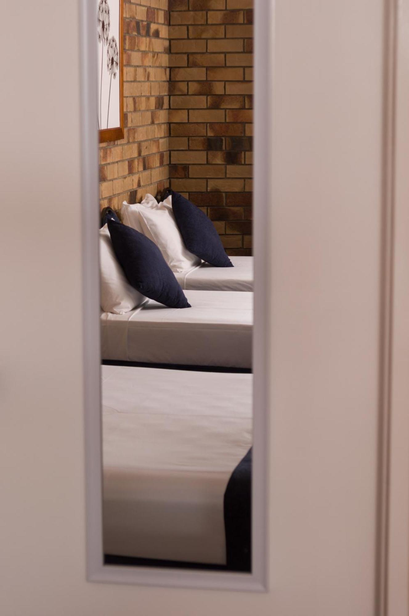Lancaster Court Motel Brisbane Habitación foto